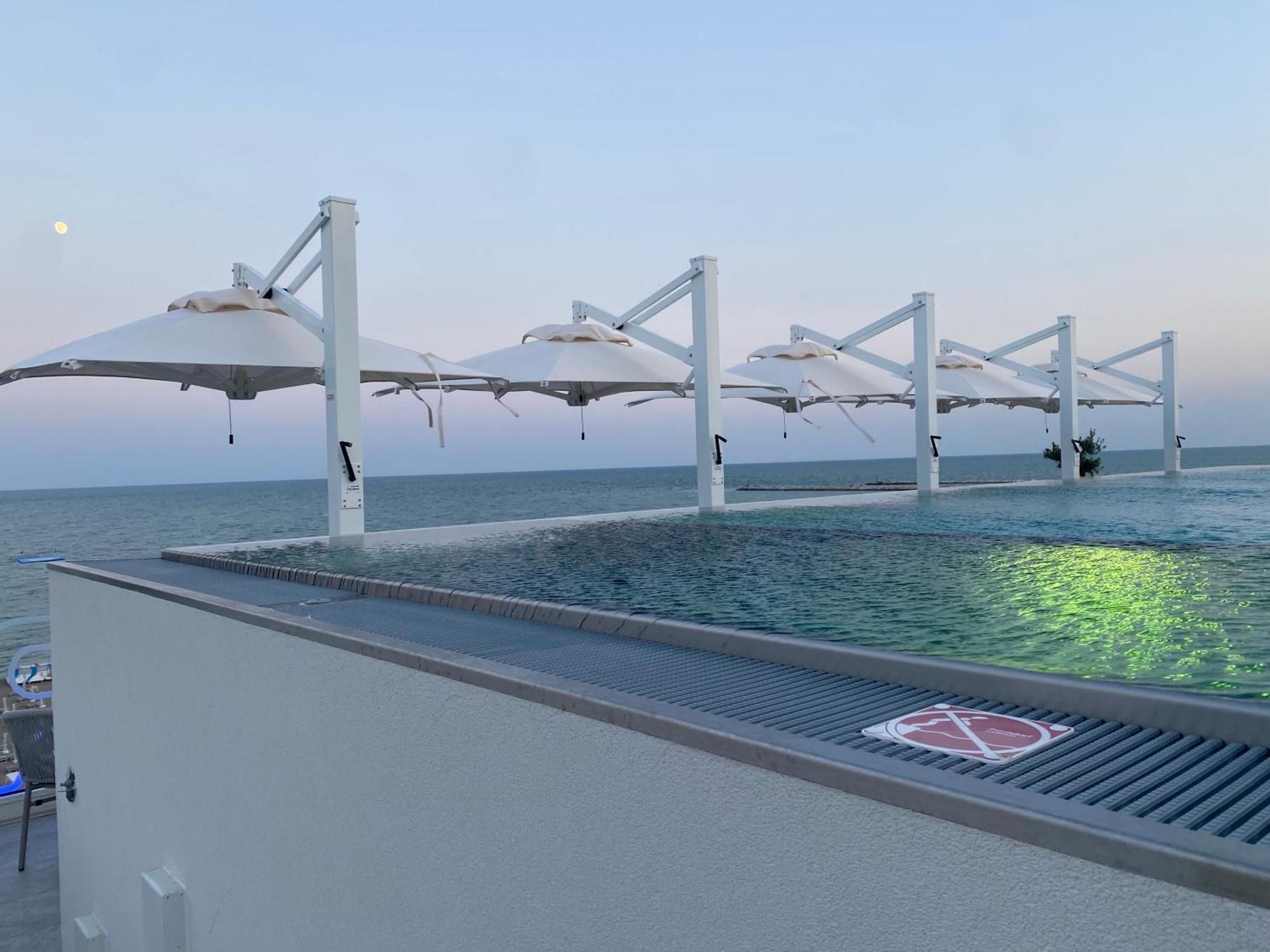 Hotel Edera Caorle Exterior foto